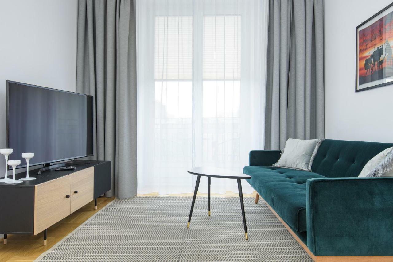 ורשה Novis Apartments Przy Rotundzie מראה חיצוני תמונה